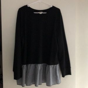 Ava Viv Black and Gingham skirt-hem top